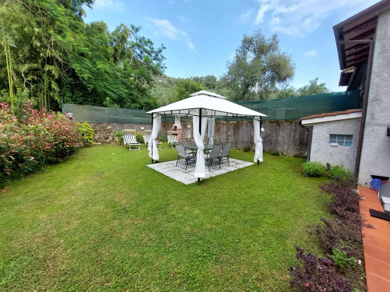 Casa Bianca Villa Pietrasanta Kültér fotó